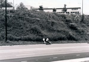 CW#5-p17-couple-w_baby-carriage-Tunnel-Rd-Ph-Julian